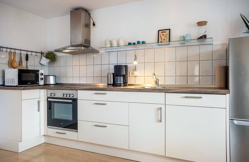 Rosshaupten Apartment | Holiday Apartment 'Silvia' with Mountain View, Shared Garden and Wi-Fi