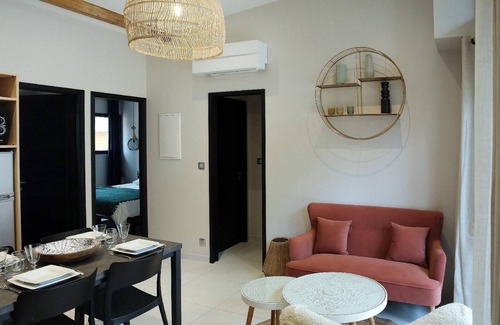 Saint-Affrique Apartment | Holiday apartment St Affrique for 1 - 4 persons with 2 bedrooms - Row house