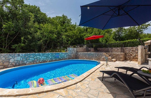 Dobrinj Apartment | Holiday Apartment Sanela With Private Swimming pool, Garden & BBQ