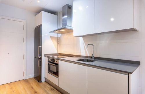 Ensanche Centro Apartment | Holiday Apartment ‘Soho Málaga’ in Centre of Málaga with Air Conditioning & Balconies