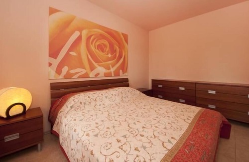 Kamen Apartment | Holiday apartment Split for 1 - 8 persons with 3 bedrooms - Twin house