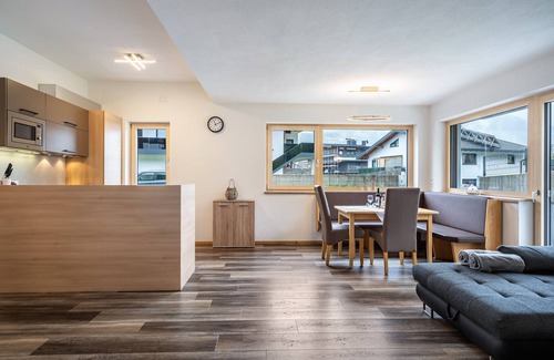 Kaltenbach Apartment | Holiday Apartment "Steinwender" with Mountain View, Terrace & Wi-Fi