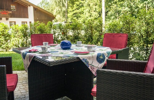 Hauzenberg Apartment | Holiday apartment Staffelberg with sauna and swimming pool