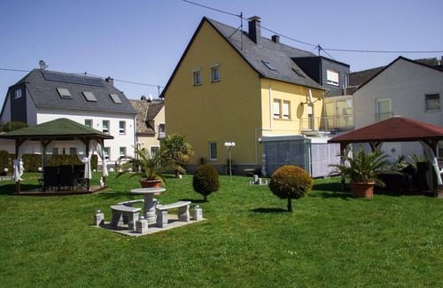 Trittenheim House | Holiday apartment Trittenheim for 2 - 4 persons with 2 bedrooms - Holiday apartment