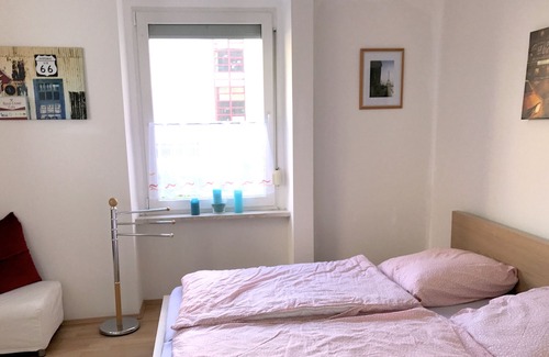 Mittelstadt Apartment | Holiday Apartment "Theaterhaus 3" with Wi-Fi