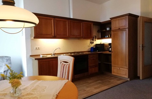Bunde Apartment | Holiday apartment Timmermann, Garden side - Ferienwohnungen Timmermann, 25128