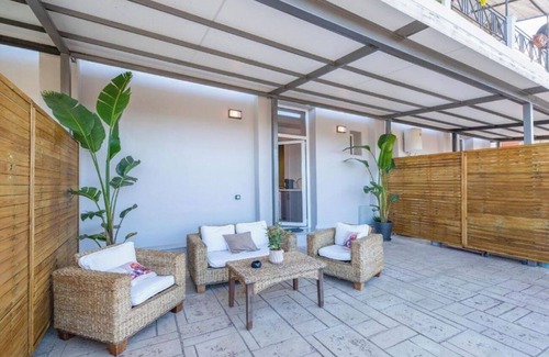 Sfakera Apartment | Holiday Apartment "True Home" with Sea View, Balcony & Wi-Fi