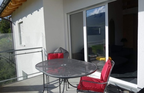Grisons Apartment | Holiday apartment Vazerol for 1 - 6 persons with 3 bedrooms - Holiday apartment in one or multi-fami