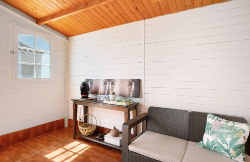 Los Gavilanes Apartment | Holiday Apartment "Verode" with Sea View, Shared Terrace & Wi-Fi