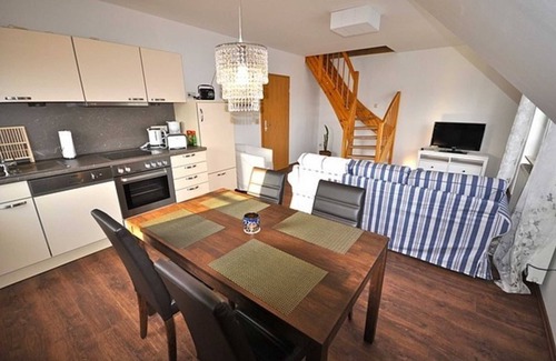 Lohme Apartment | Holiday apartment Viktoriasicht - Villa Stubnitz