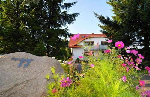 Lohme Apartment | Holiday apartment Viktoriasicht - Villa Stubnitz