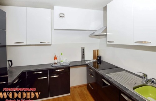 Sankt Urban Apartment | Holiday apartment "Woody" - Carinthia - desire for nature, lake & snow .