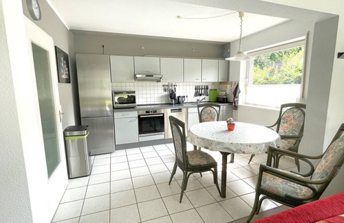 Ehestorf Apartment | Holiday Apartment Wald-Ferienwohnung Hamburg 2 with Terrace & Wi-Fi