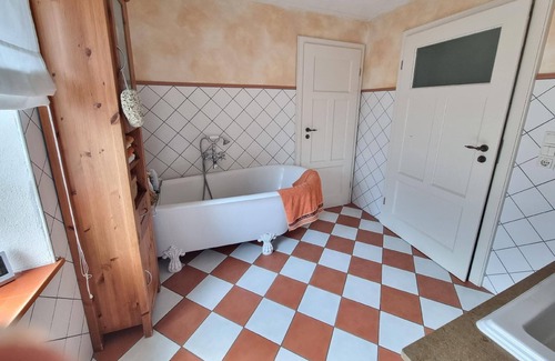 Wiesentheid Apartment | Holiday apartment Wiesentheid for 1 - 5 persons with 2 bedrooms - Holiday apartment in one or multi-