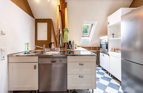 Weilheim Apartment | Holiday Apartment Wegwarte with Mountain View, Shared Terrace and Wi-Fi