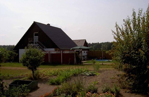 Fuhlendorf Apartment | Holiday apartment with terrace and pool