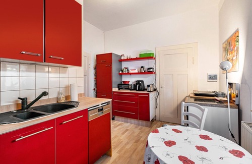 Moritzburg Apartment | Holiday Apartment with Pool - Moritzburg, with Private Terrace and Wi-Fi