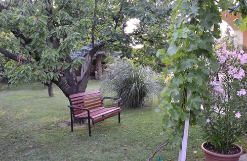 Gyenesdias Apartment | Holiday apartment with garden and barbecue