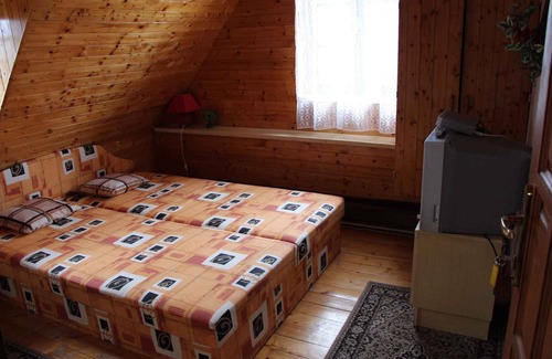 Jetrichovice Apartment | Holiday apartment with modern furniture and indoor swimming pool