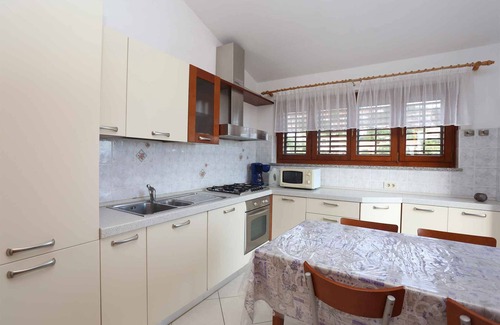 Rabac Apartment | Holiday apartment with a balcony and sea view