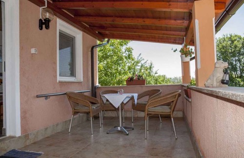 Risika Apartment | Holiday apartment with air conditioning