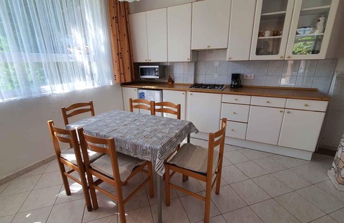 Siofok-Sosto Apartment | Holiday apartment with air conditioning near Balaton