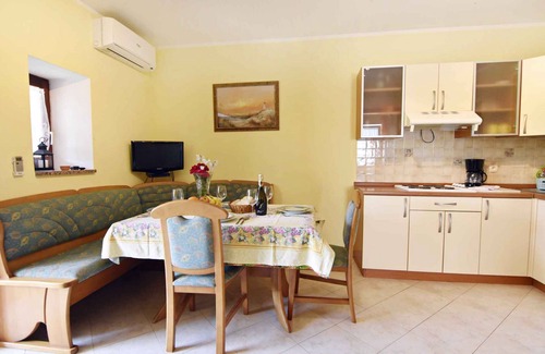 Đuba Apartment | Holiday apartment with air conditioning
