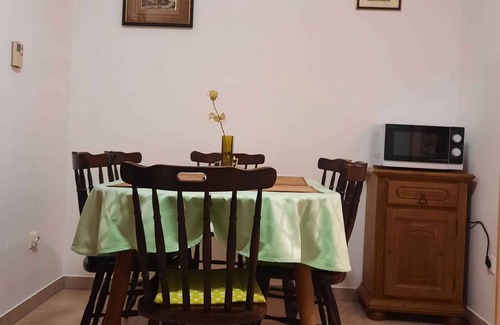 Bukfurdo Apartment | Holiday apartment with air conditioning and WLAN