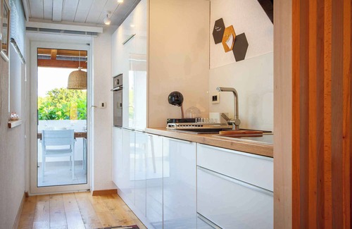 Polje Apartment | Holiday apartment with terrace and air conditioning