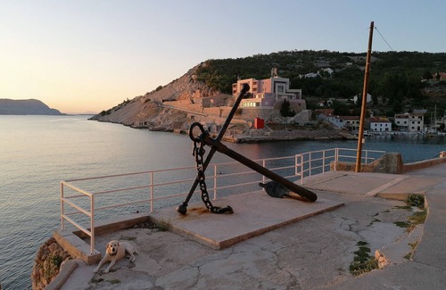 Jablanac Apartment | Holiday apartment with 15 sqm terrace