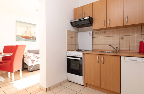 Karlobag Apartment | Holiday apartment with garden and pool