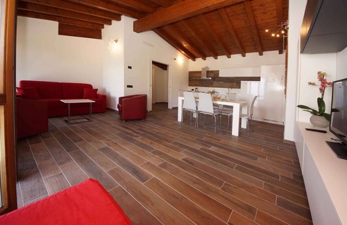 Tignale Apartment | Holiday apartment with view onto Lake Garda