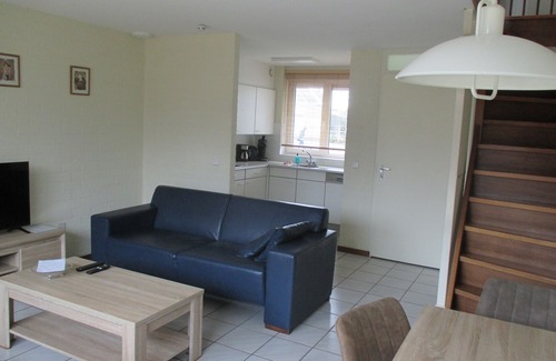 Domburg Apartment | Holiday apartment with its own terrace and parking space
