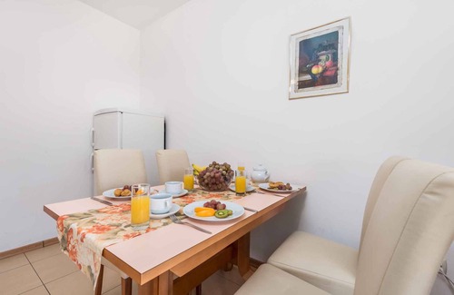 Banjol Apartment | Holiday apartment with pool*