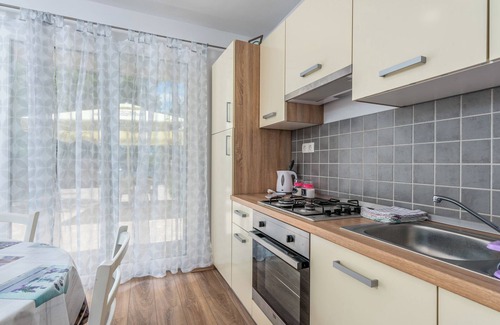 Soline Apartment | Holiday apartment with sea view and air conditioning