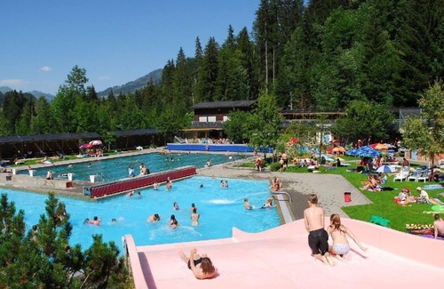 Zweisimmen Apartment | Holiday apartment Zweisimmen for 1 - 4 persons with 2 bedrooms - Holiday apartment