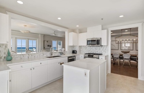 Gulf District Condo | Holiday Availability! Beachside #19 - Beachfront - Steps from Beach Club! Balcony Views! 3 Bikes!