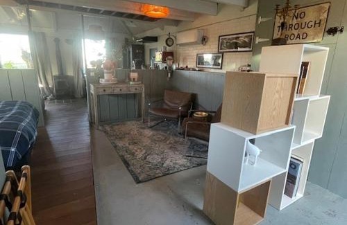 Hank Bed & Breakfast | Holiday cottage de Garage Inn