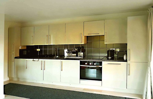 Neston Cottage | Holiday Cottage - The Villa in Neston