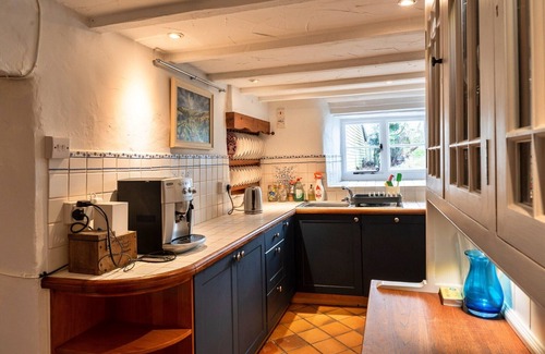South Molton Cottage | Holiday cottage with private garden, No Deposit