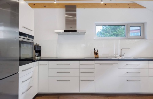 Gutach House | Holiday Home 'Steinenbachhäusle' with Mountain View, Shared Terrace and Wi-Fi