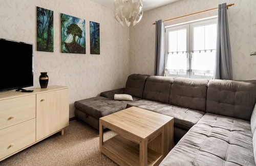 Neustadt am Rennsteig House | Holiday home with terrace and garden