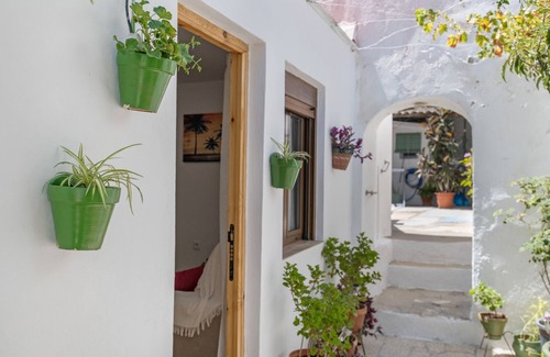 El Puerto de Santa Maria House | Holiday Home 'Espelete 2' with Shared Terrace