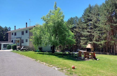 Navarredonda de Gredos Apartment | Holiday apartment Navarredonda de Gredos for 1 - 5 persons with 2 bedrooms - Holiday apartment in on