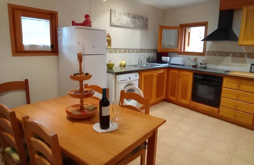 Ribes De Freser House | Holiday Home 'Cal Andreu' with Mountain Views, Private Garden and Wi-Fi
