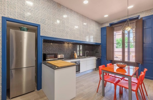 Vilafranca del Penedes House | Holiday Home Casa Palma 12 with Terrace, Balcony & Wi-Fi