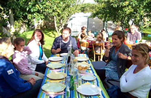 Prat House | Holiday farm; 3 gites & 8 permanent tents, spacious, comfortable, Personal
