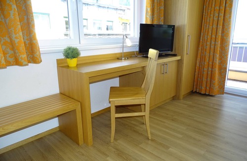 Mayrhofen Apartment | Holiday flat "Windschnur - Enzian 5" directly at the skiing areas Penken & Ahorn