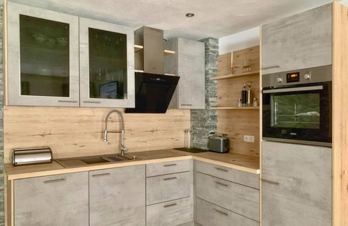 Stuhlfelden Apartment | Holiday flat with terrace in Salzburger Land