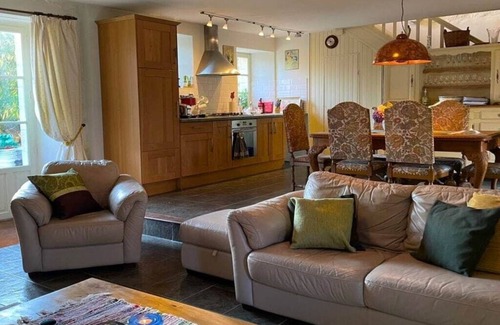 Bricquebec-en-Cotentin Cottage | Holiday home Kestrel